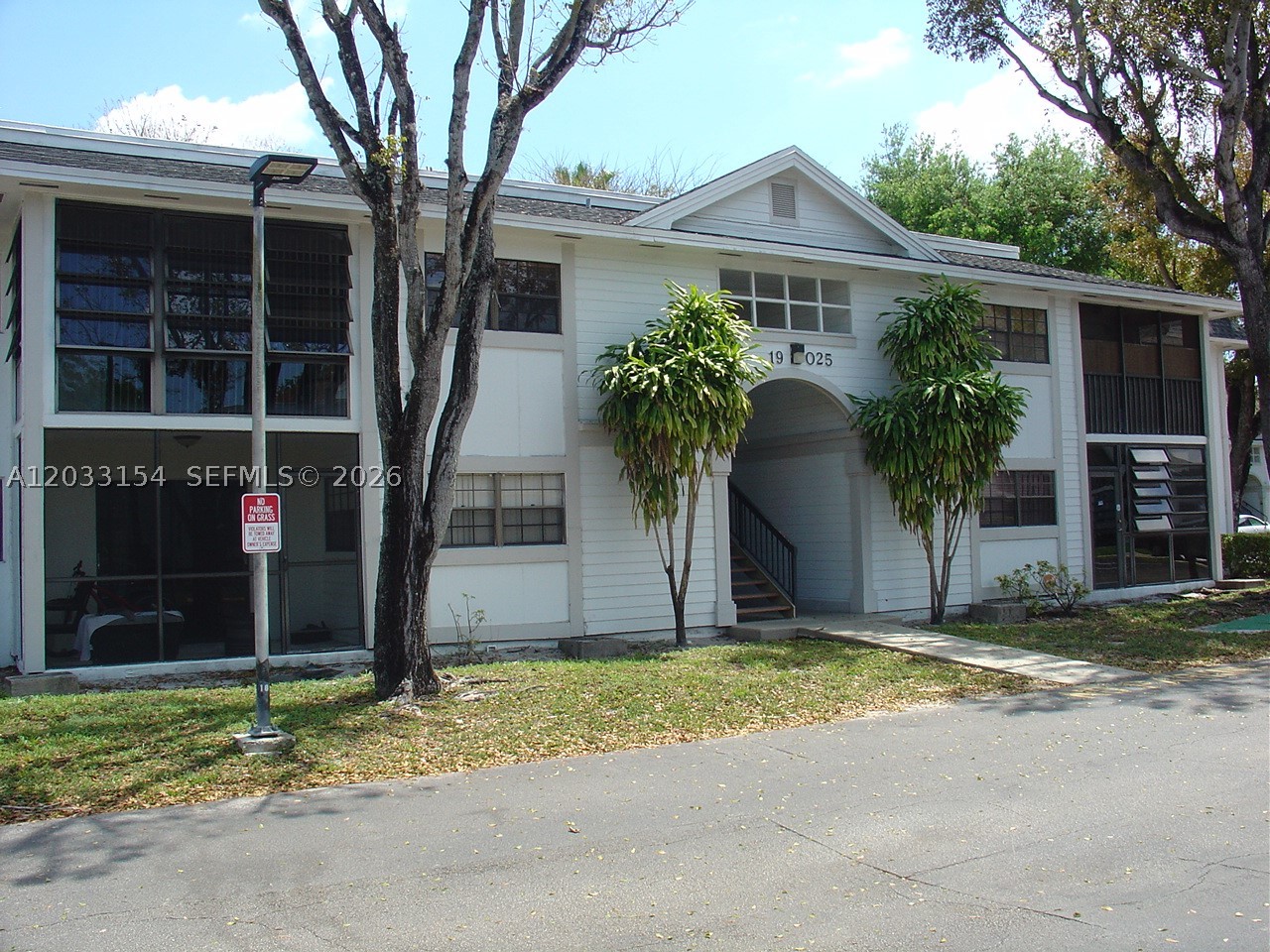COUNTRYSIDE VILLAGE CONDO - Residential