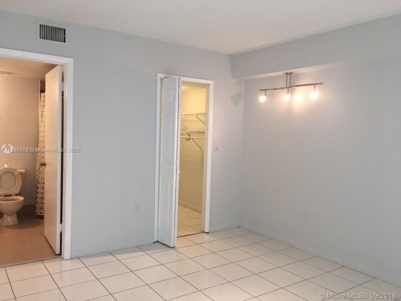INTERNATIONAL TOWERS COND - Residential Lease