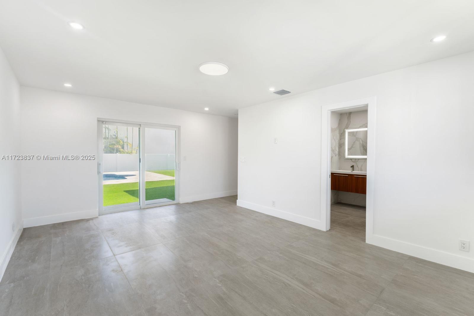 GOLDEN ISLES SEC - Residential Lease
