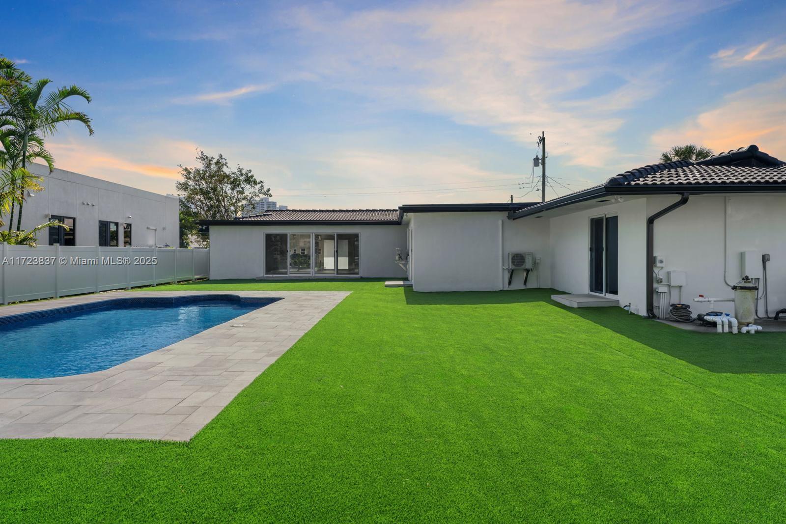GOLDEN ISLES SEC - Residential Lease