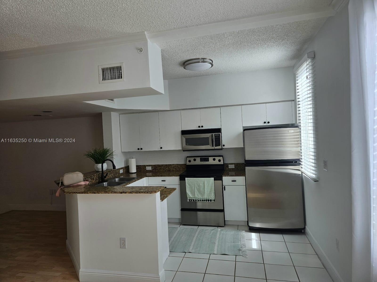AVENTI AT AVENTURA CONDO - Residential