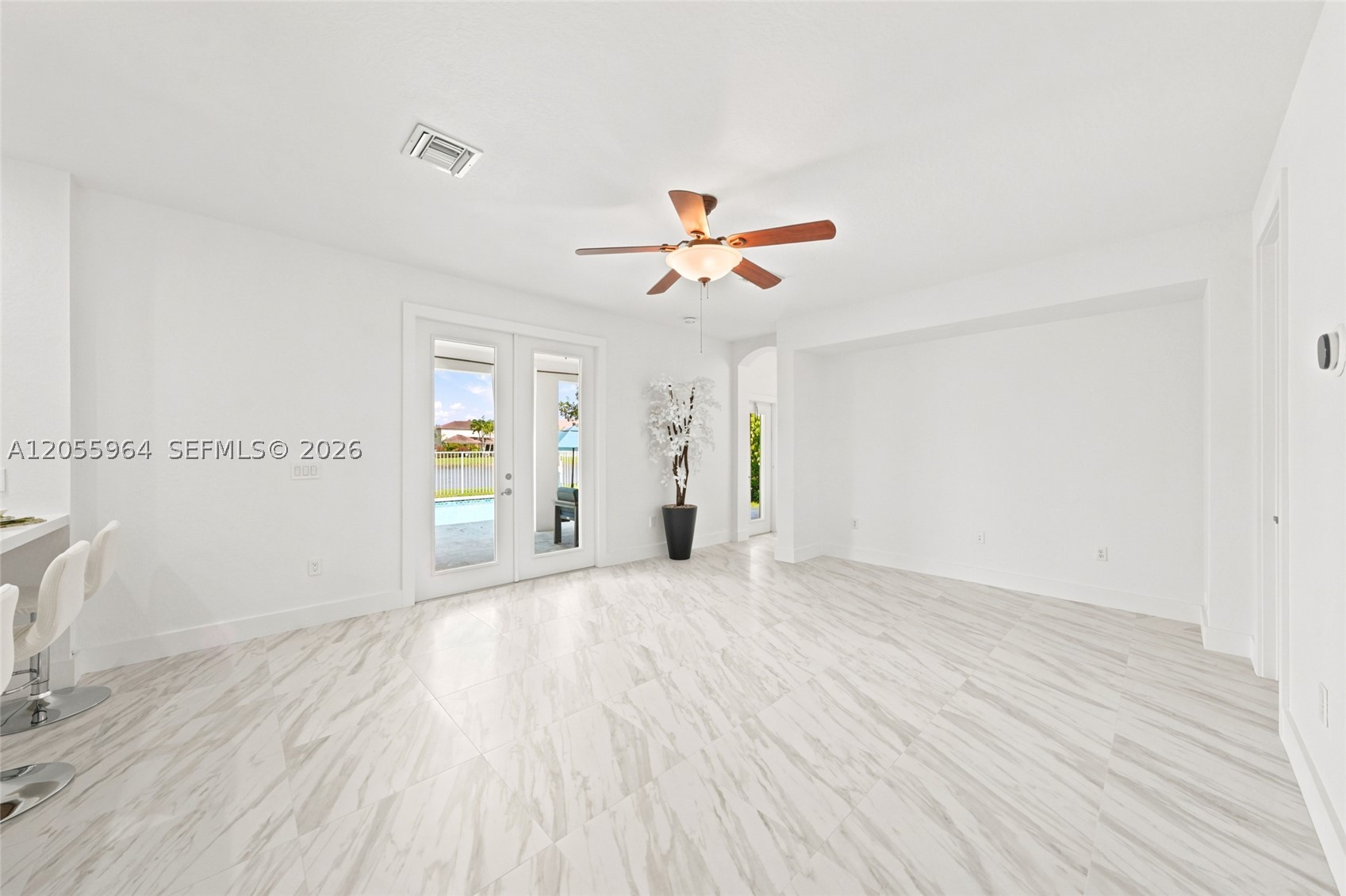 ISLES AT WESTON - Residential