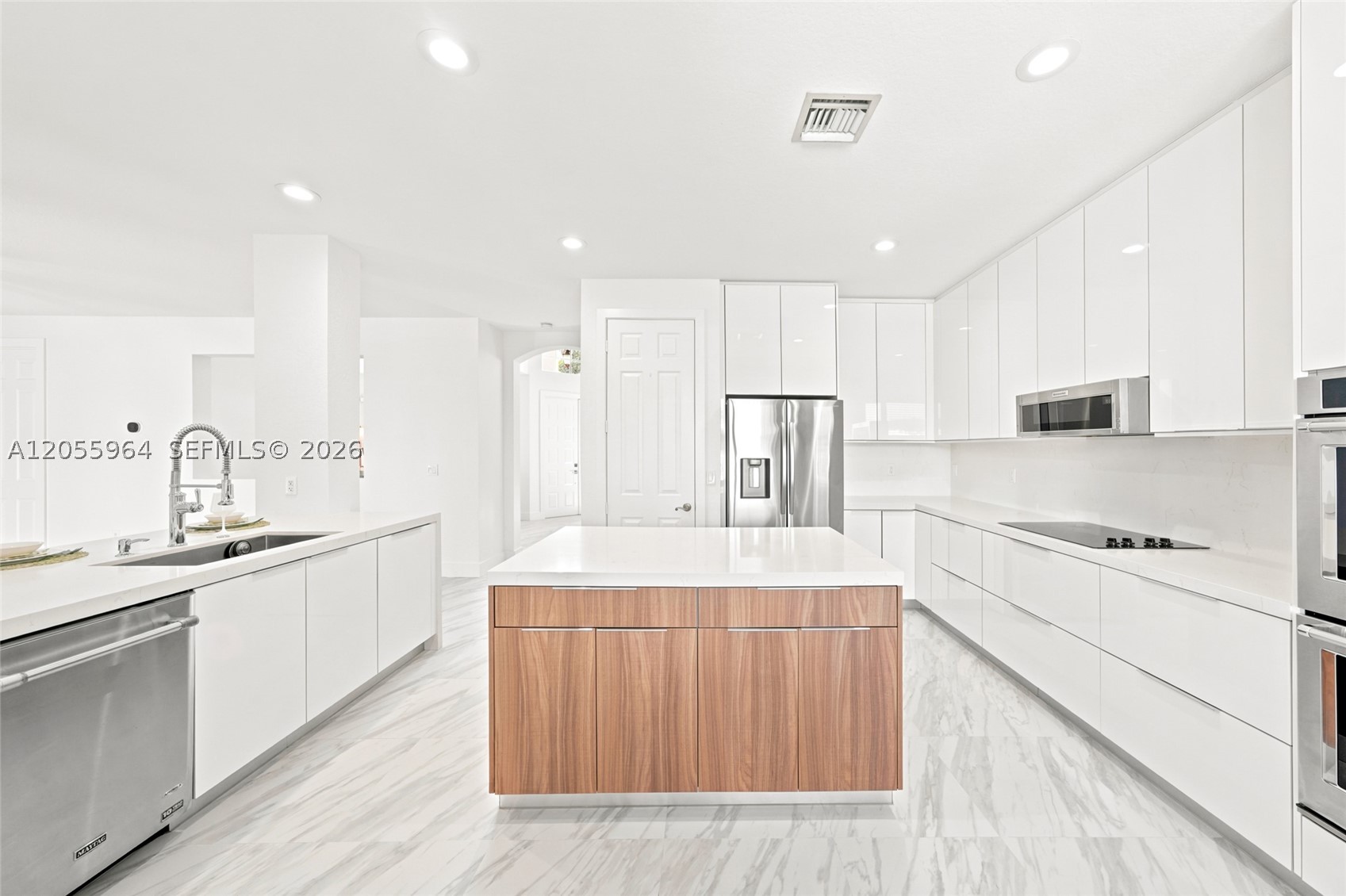 ISLES AT WESTON - Residential
