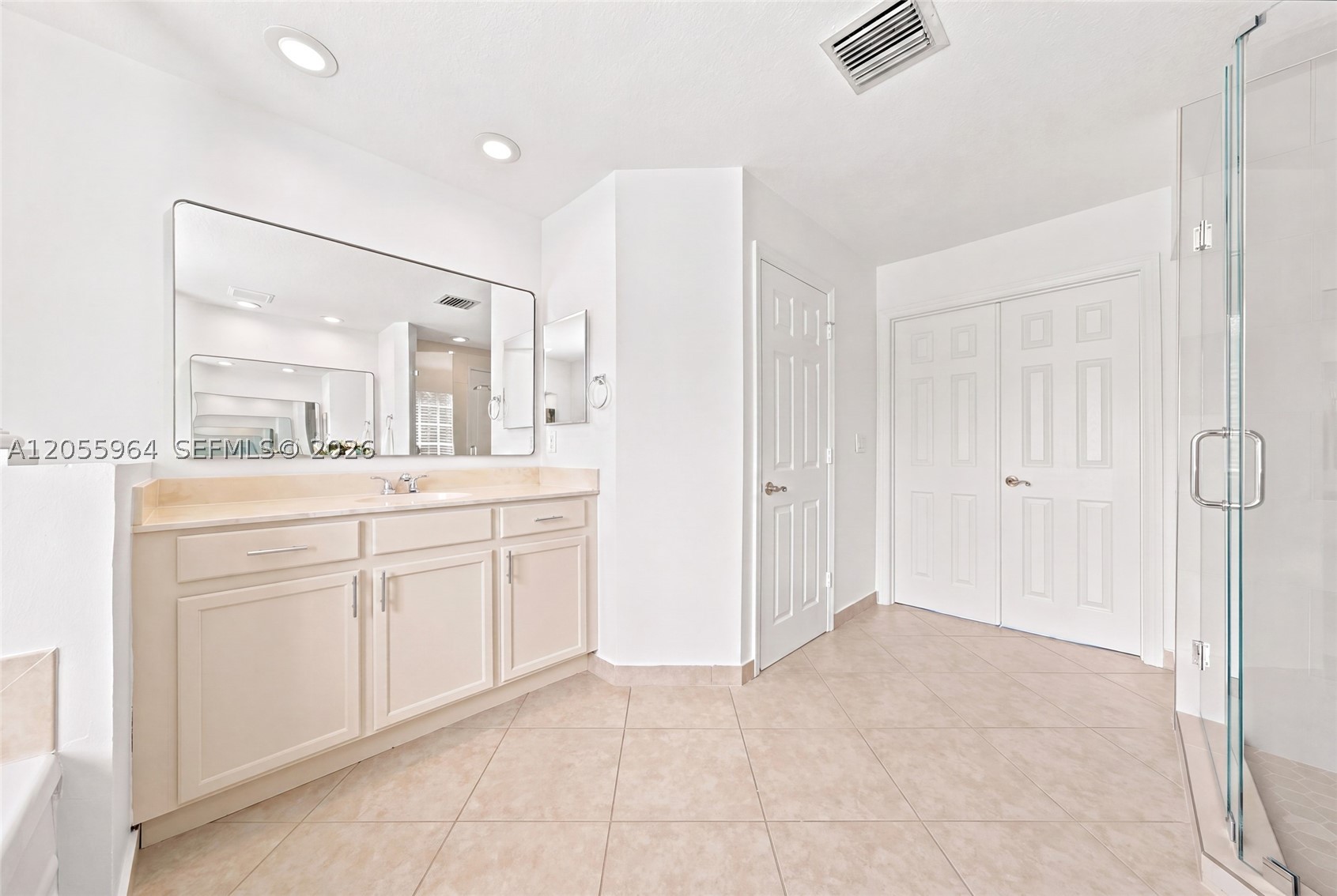 ISLES AT WESTON - Residential