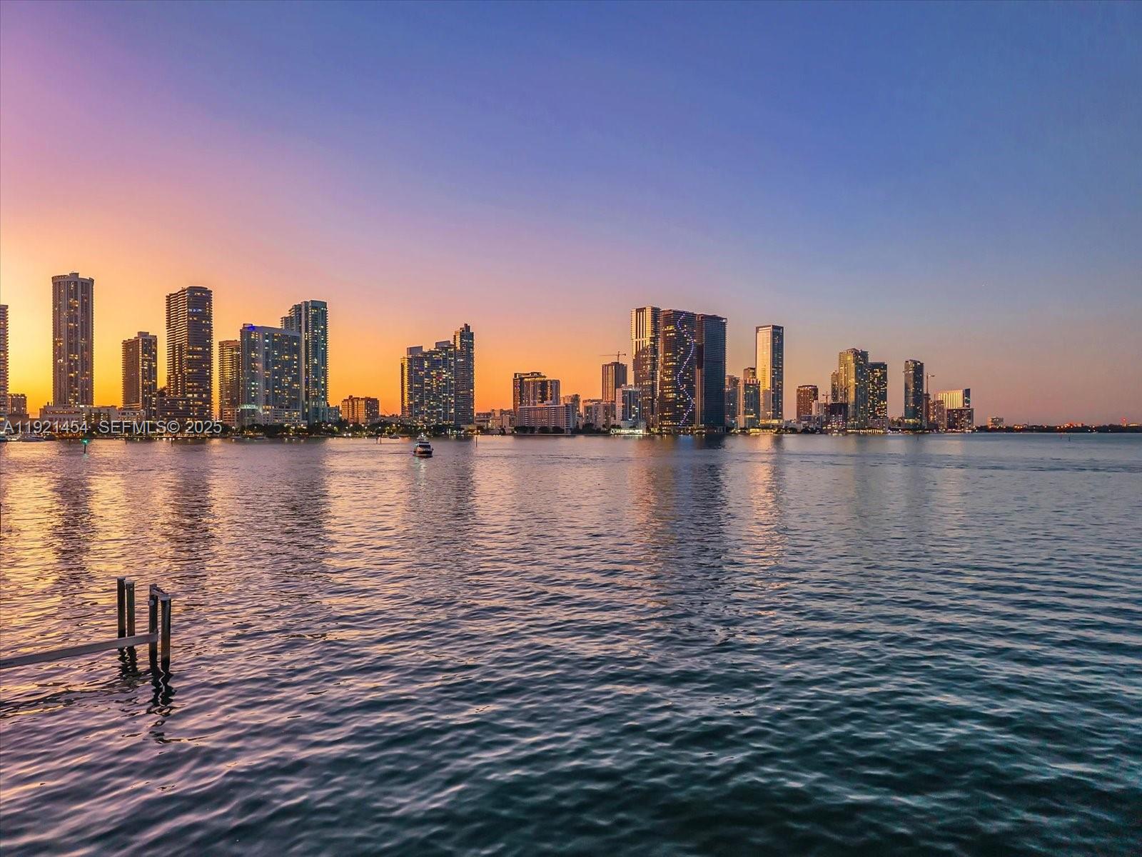 BISCAYNE ISL - Residential