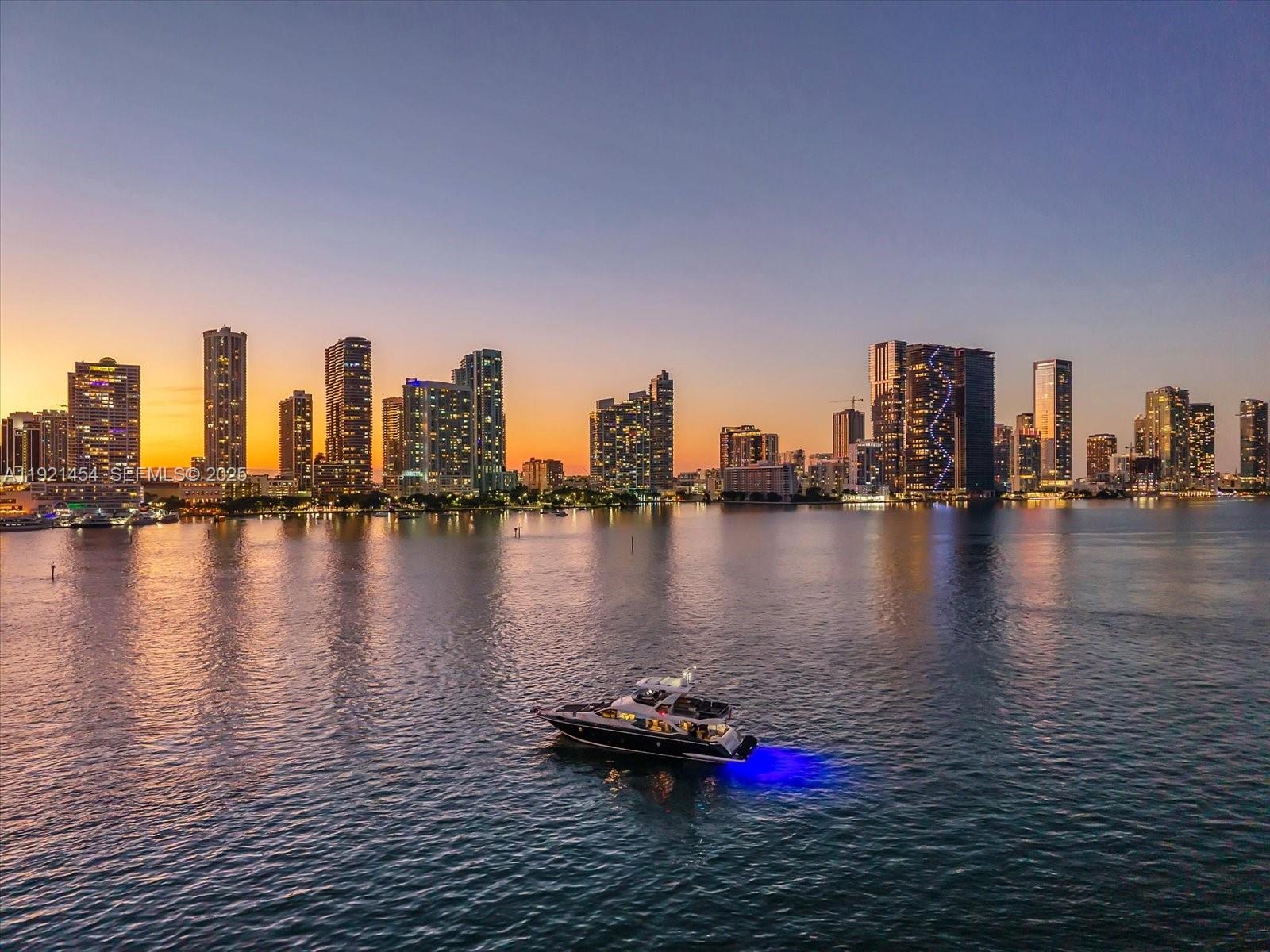 BISCAYNE ISL - Residential