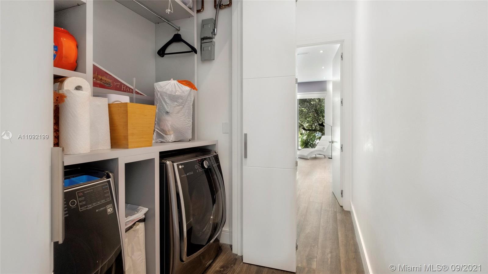 2975 JACKSON CONDO - Residential Lease