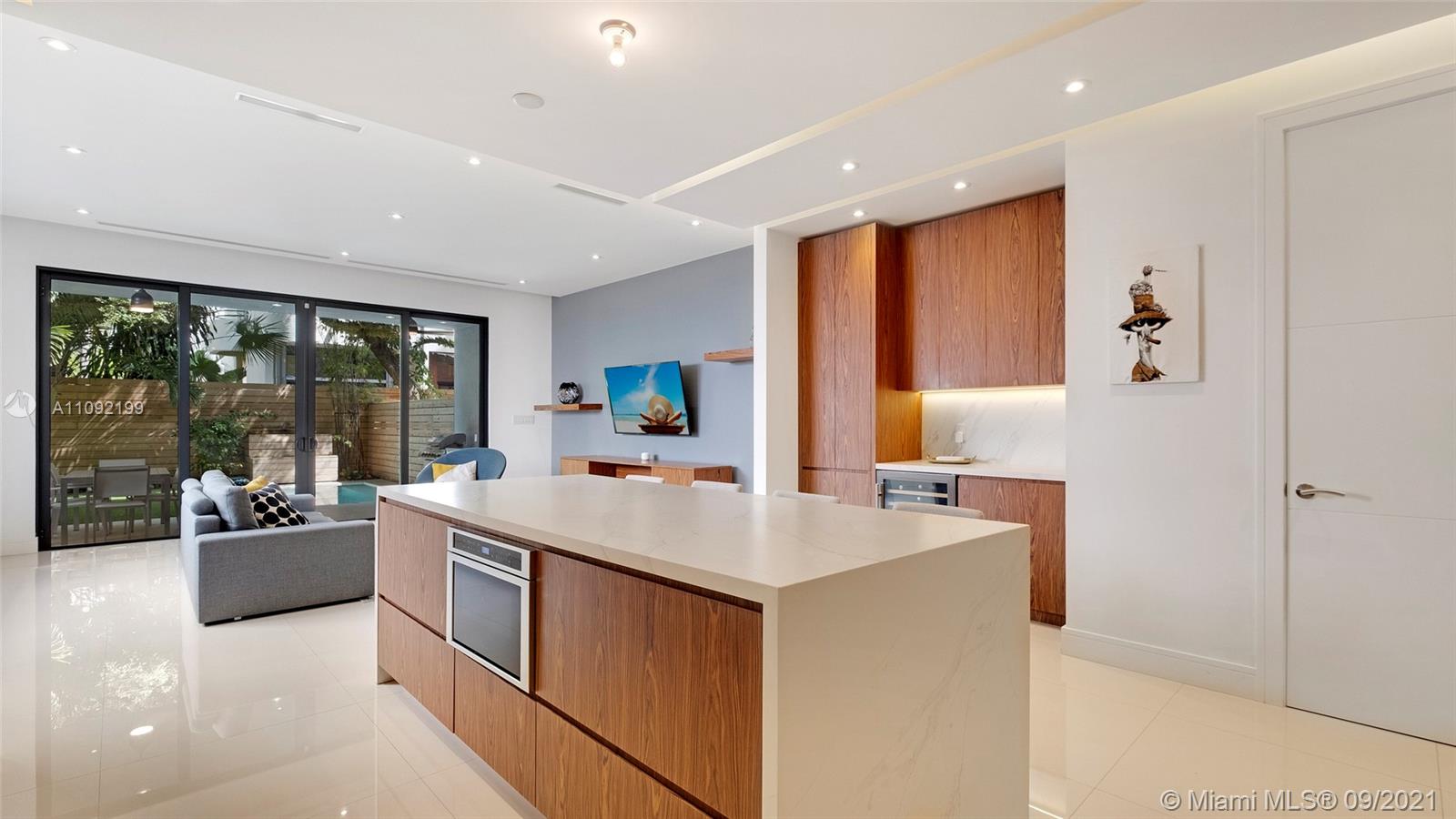 2975 JACKSON CONDO - Residential Lease