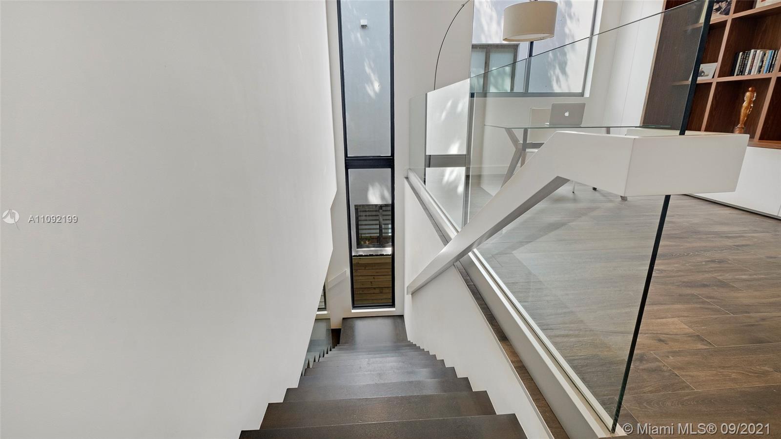 2975 JACKSON CONDO - Residential Lease