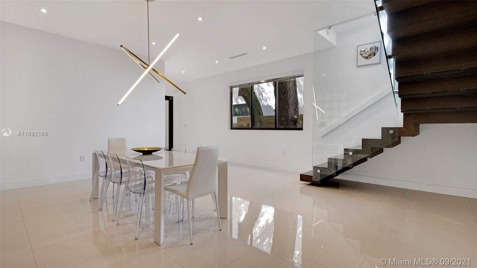 2975 JACKSON CONDO - Residential Lease