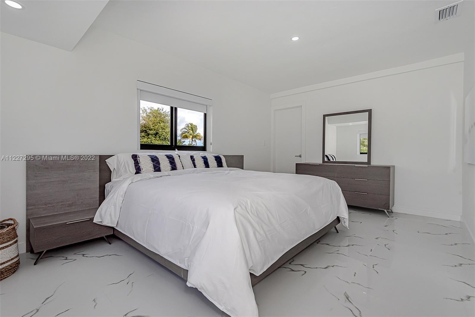 GREYKNOLL ESTS RESUB - Residential