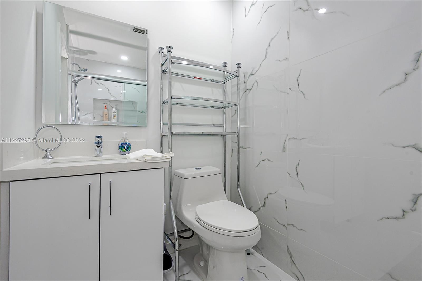 GREYKNOLL ESTS RESUB - Residential