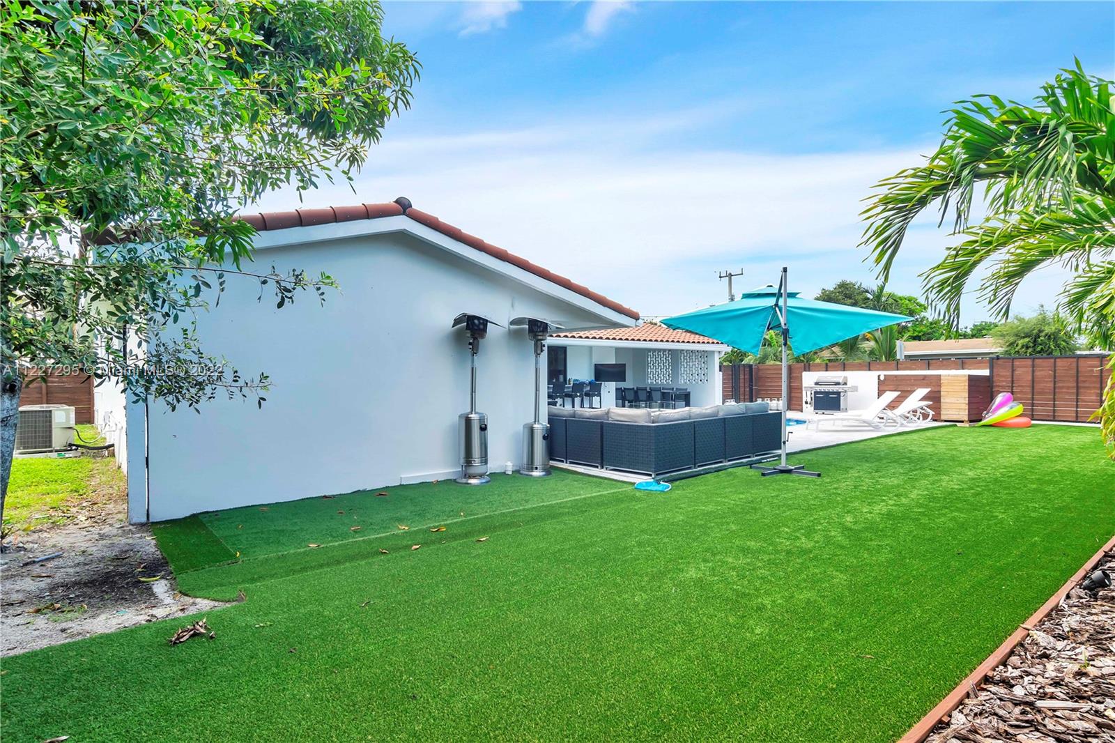 GREYKNOLL ESTS RESUB - Residential