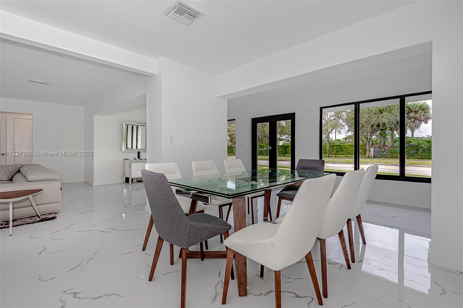 GREYKNOLL ESTS RESUB - Residential