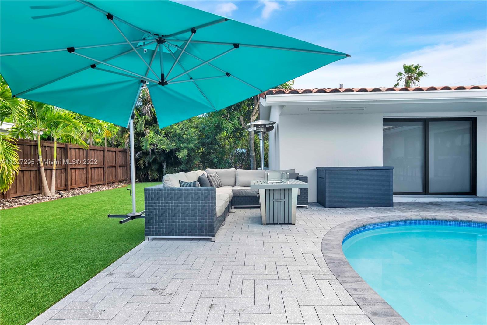 GREYKNOLL ESTS RESUB - Residential