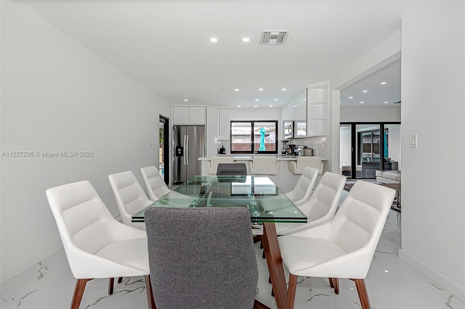 GREYKNOLL ESTS RESUB - Residential