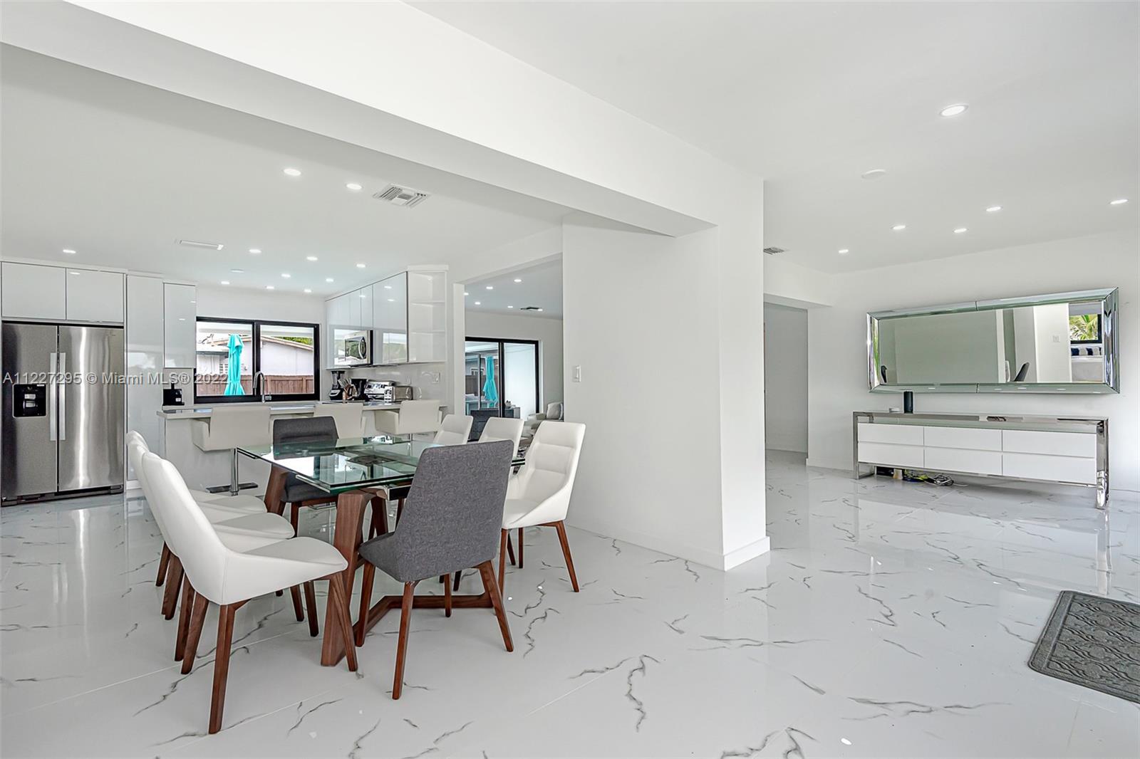 GREYKNOLL ESTS RESUB - Residential