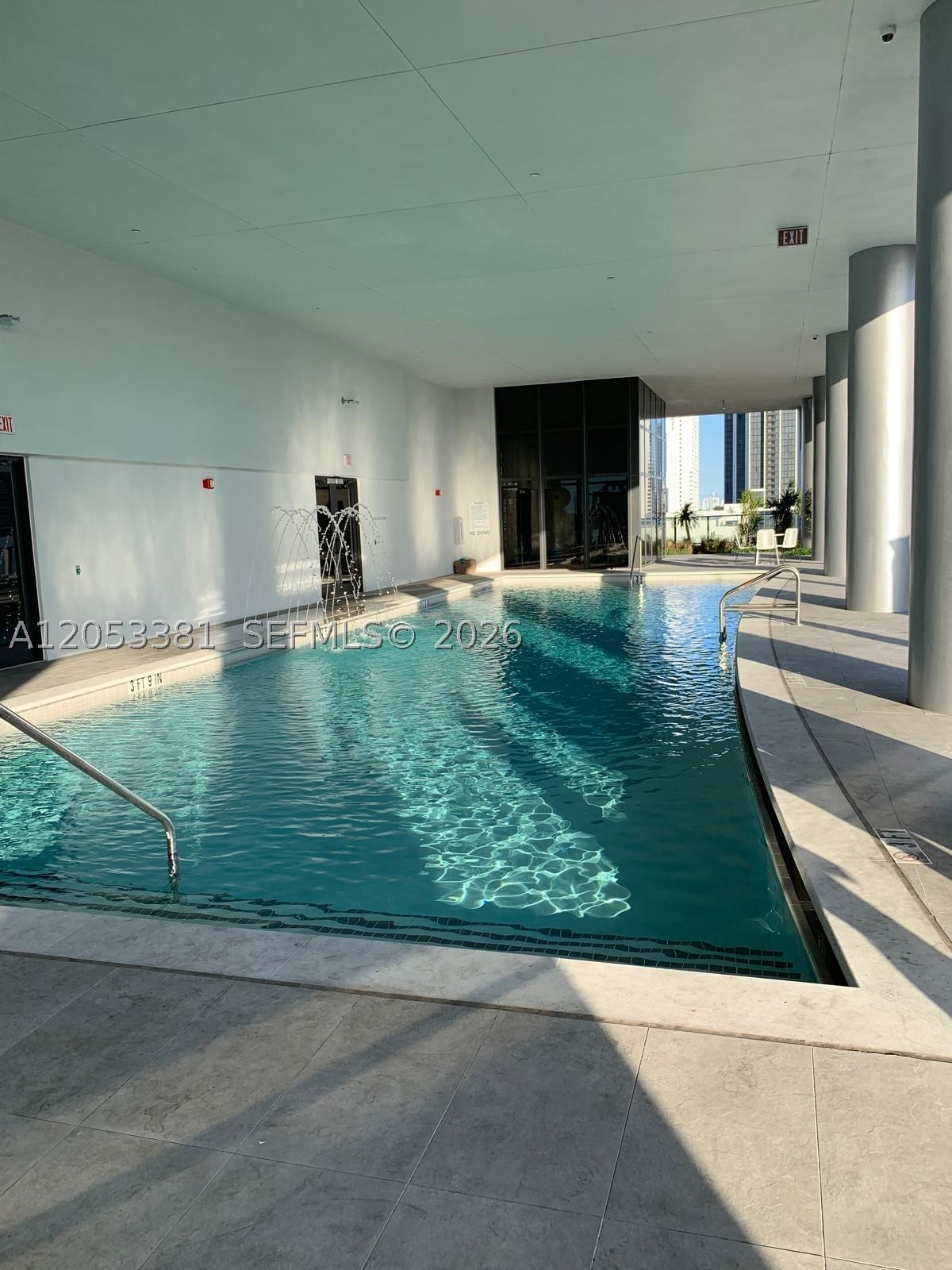 CANVAS CONDO - Residential