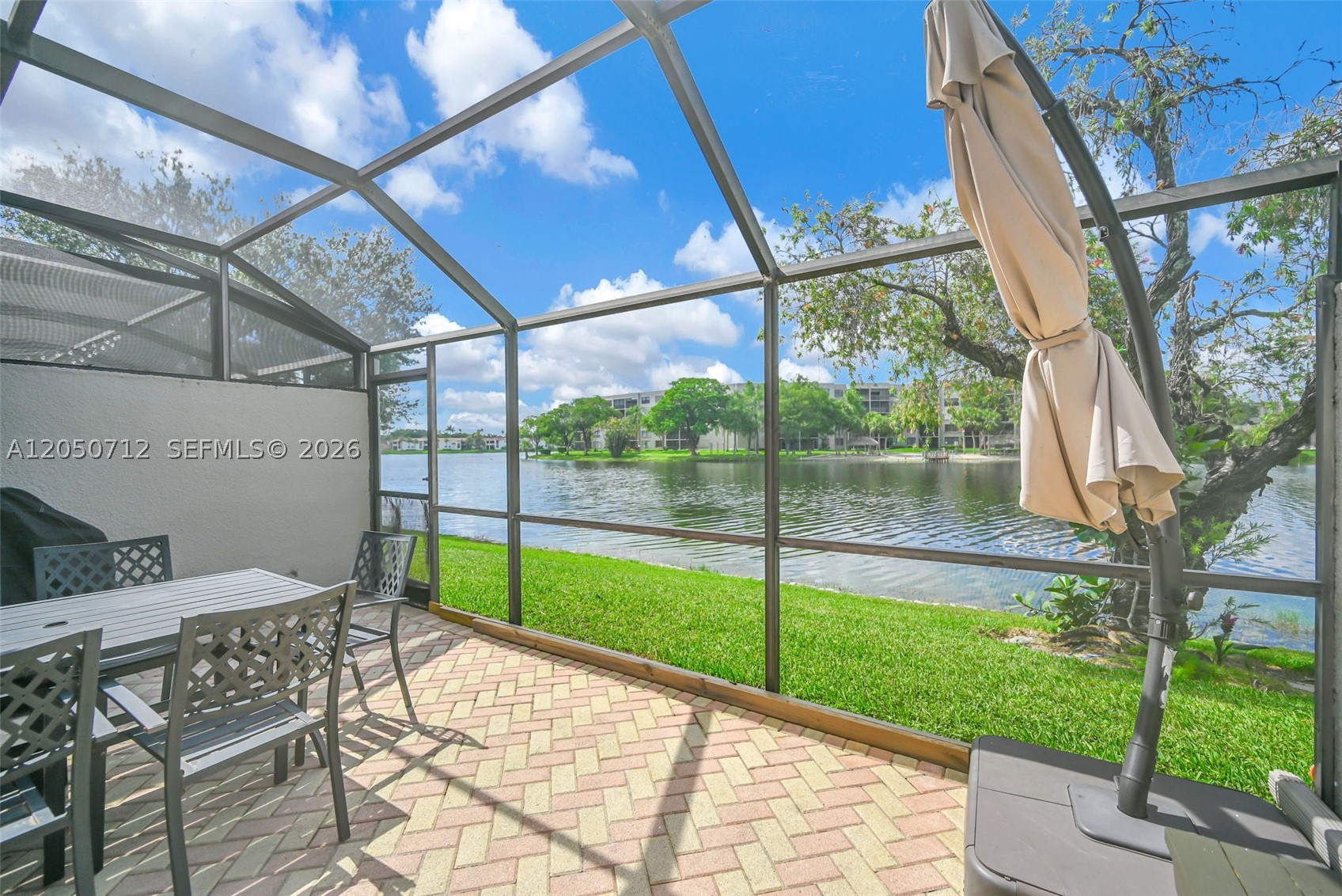 EVERGLADES SUGAR & LAND - Residential Lease