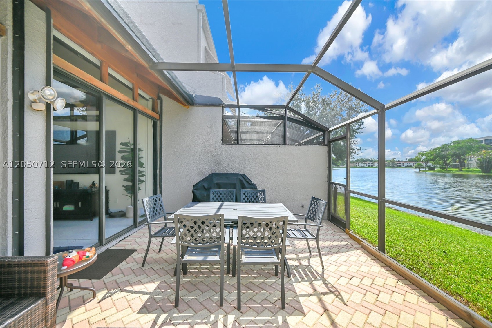 EVERGLADES SUGAR & LAND - Residential Lease