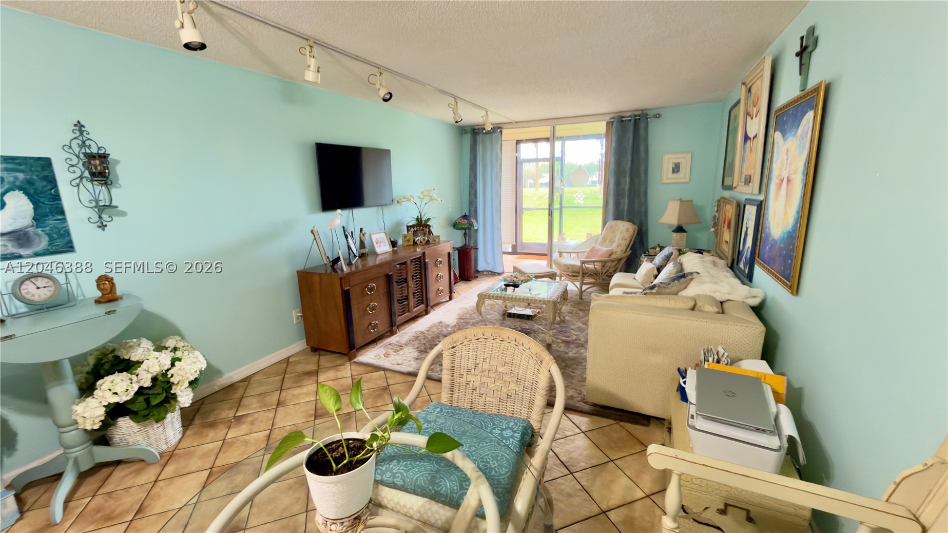 HOLIDAY SPRINGS VILLAGE 6 - Residential