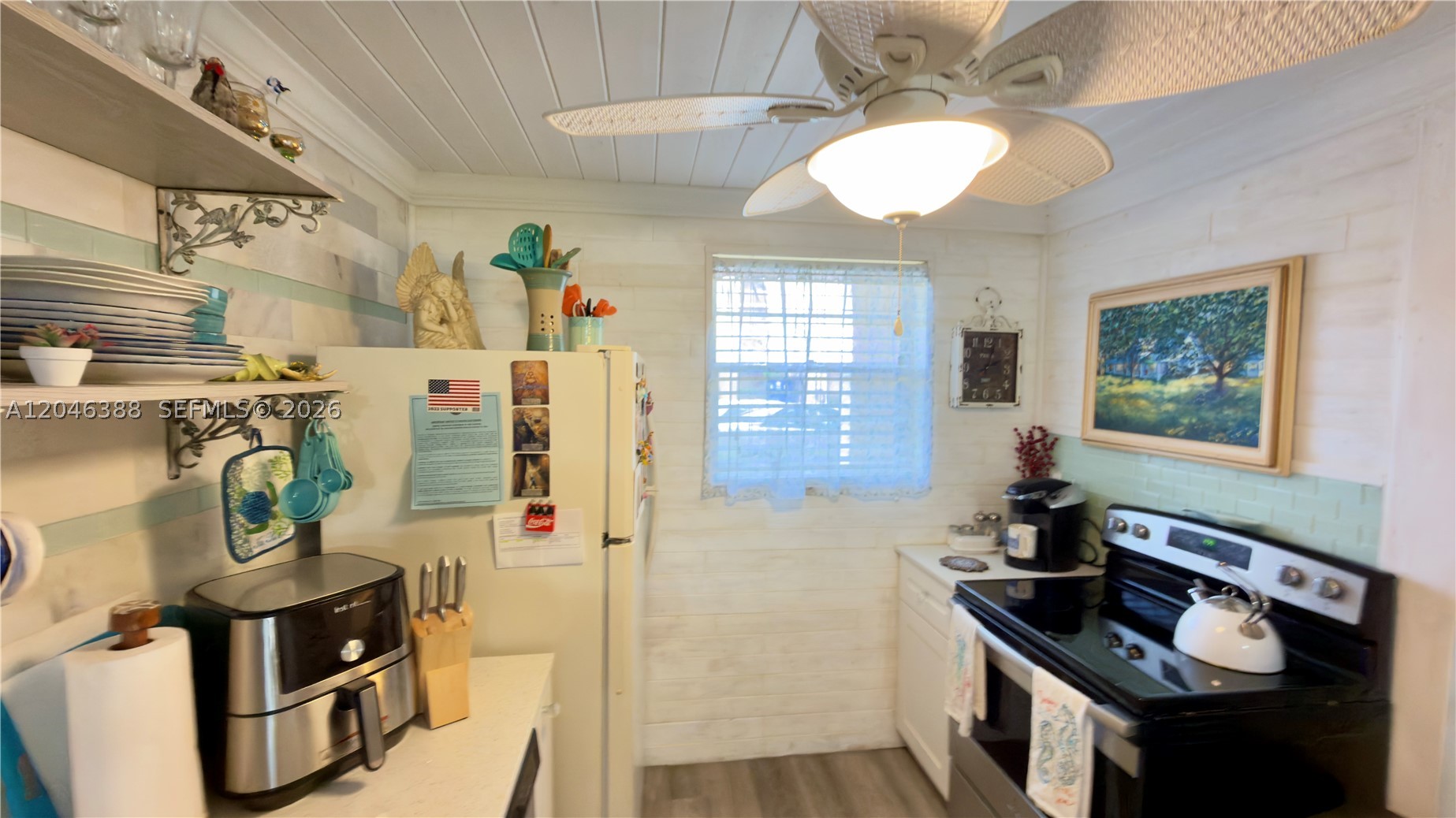 HOLIDAY SPRINGS VILLAGE 6 - Residential