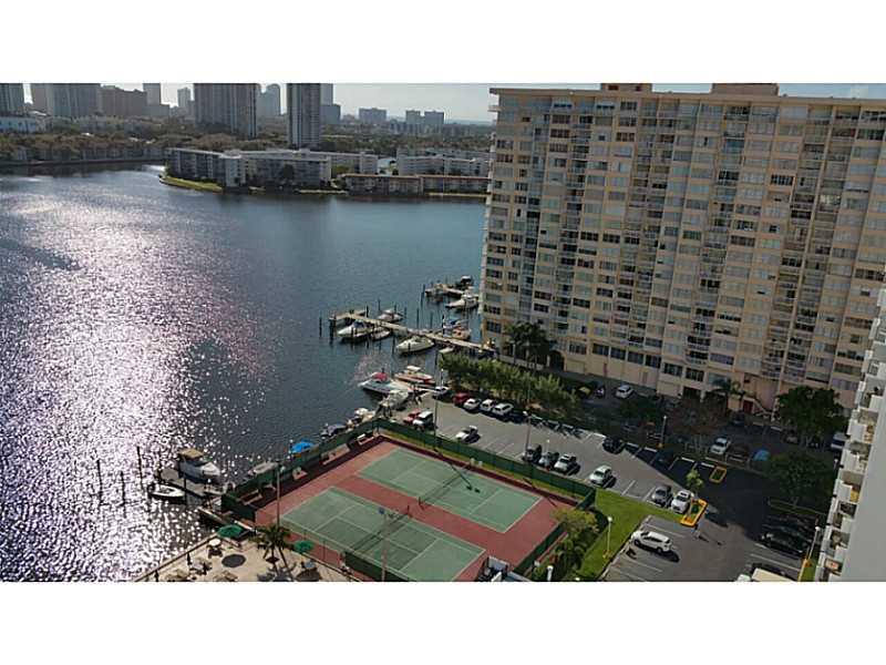 COMMODORE PLAZA CONDO - Residential Lease