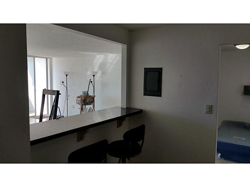 COMMODORE PLAZA CONDO - Residential Lease