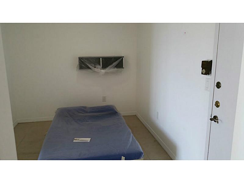 COMMODORE PLAZA CONDO - Residential Lease
