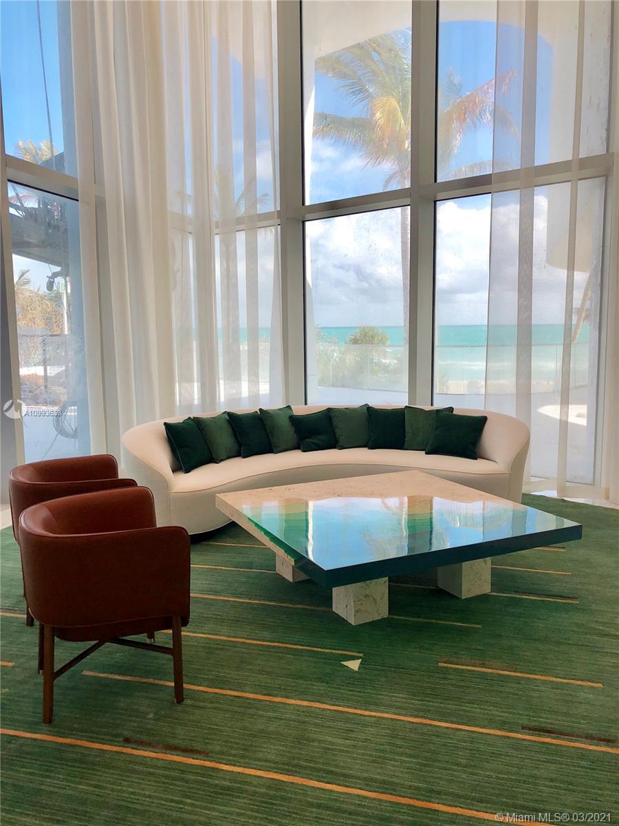 JADE SIGNATURE CONDO - Residential