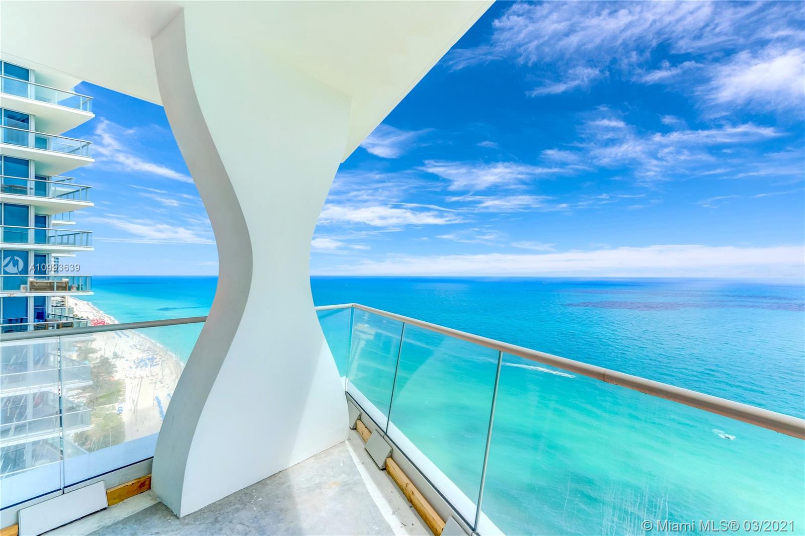 JADE SIGNATURE CONDO - Residential
