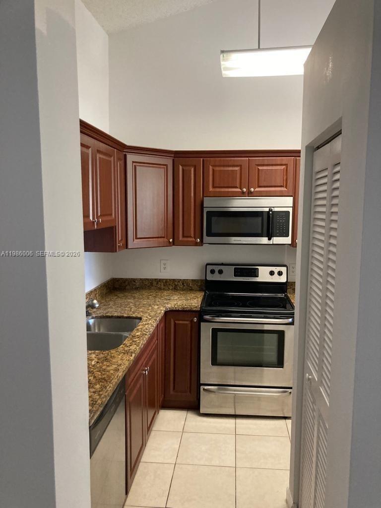 STERLING VILLAGES OF PALM - Residential