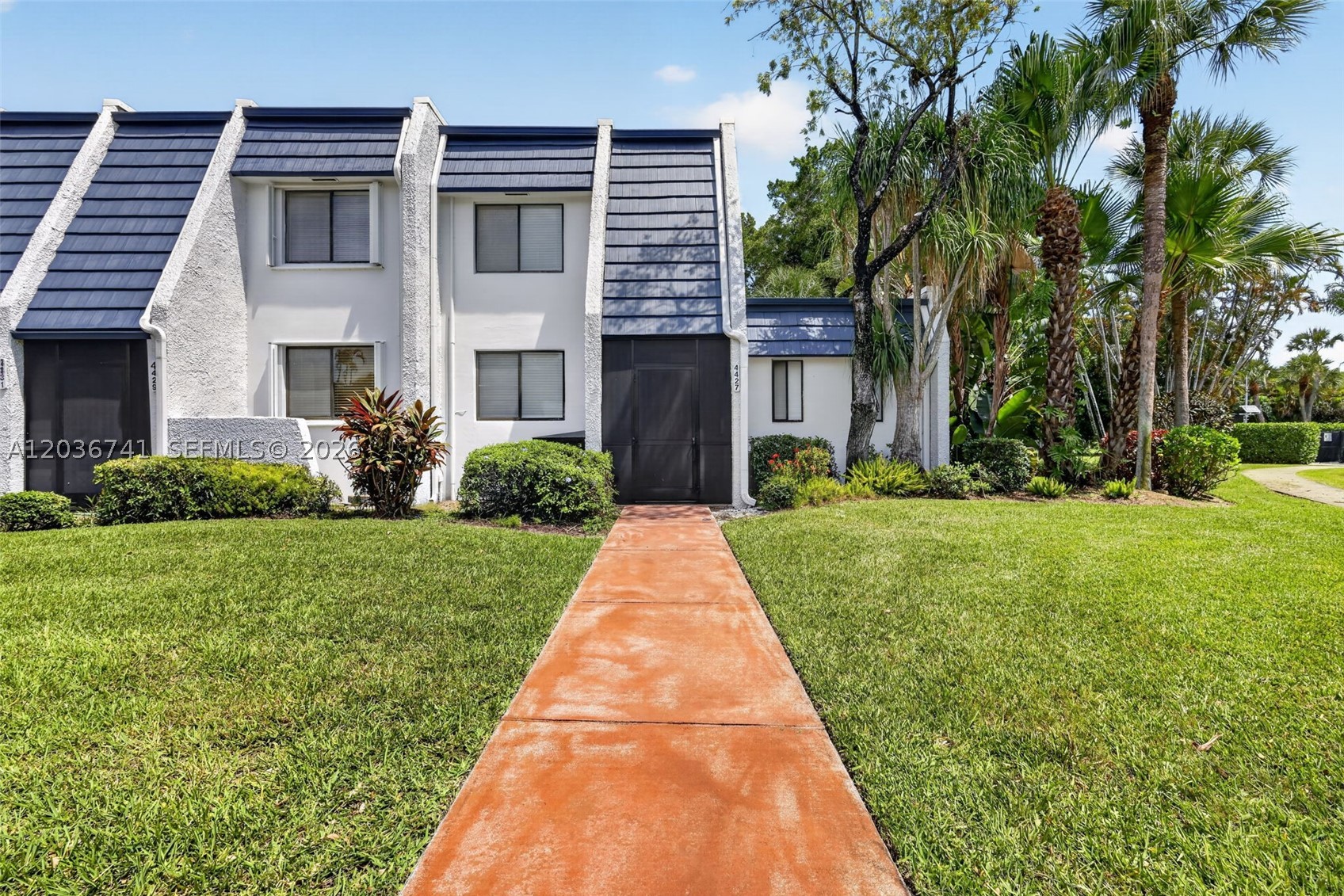 FOUNTAINS OF PALM BEACH C - Residential