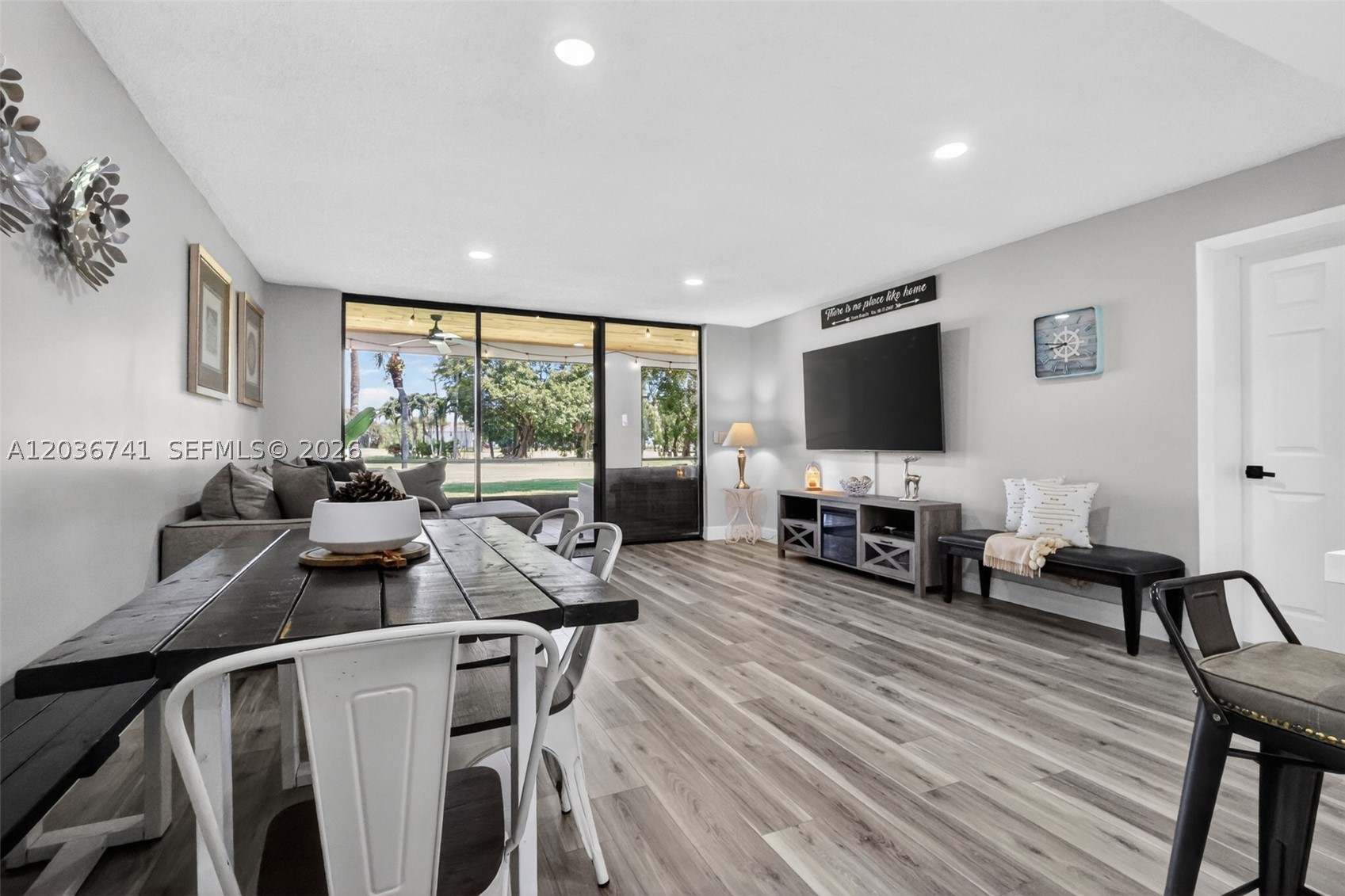 FOUNTAINS OF PALM BEACH C - Residential