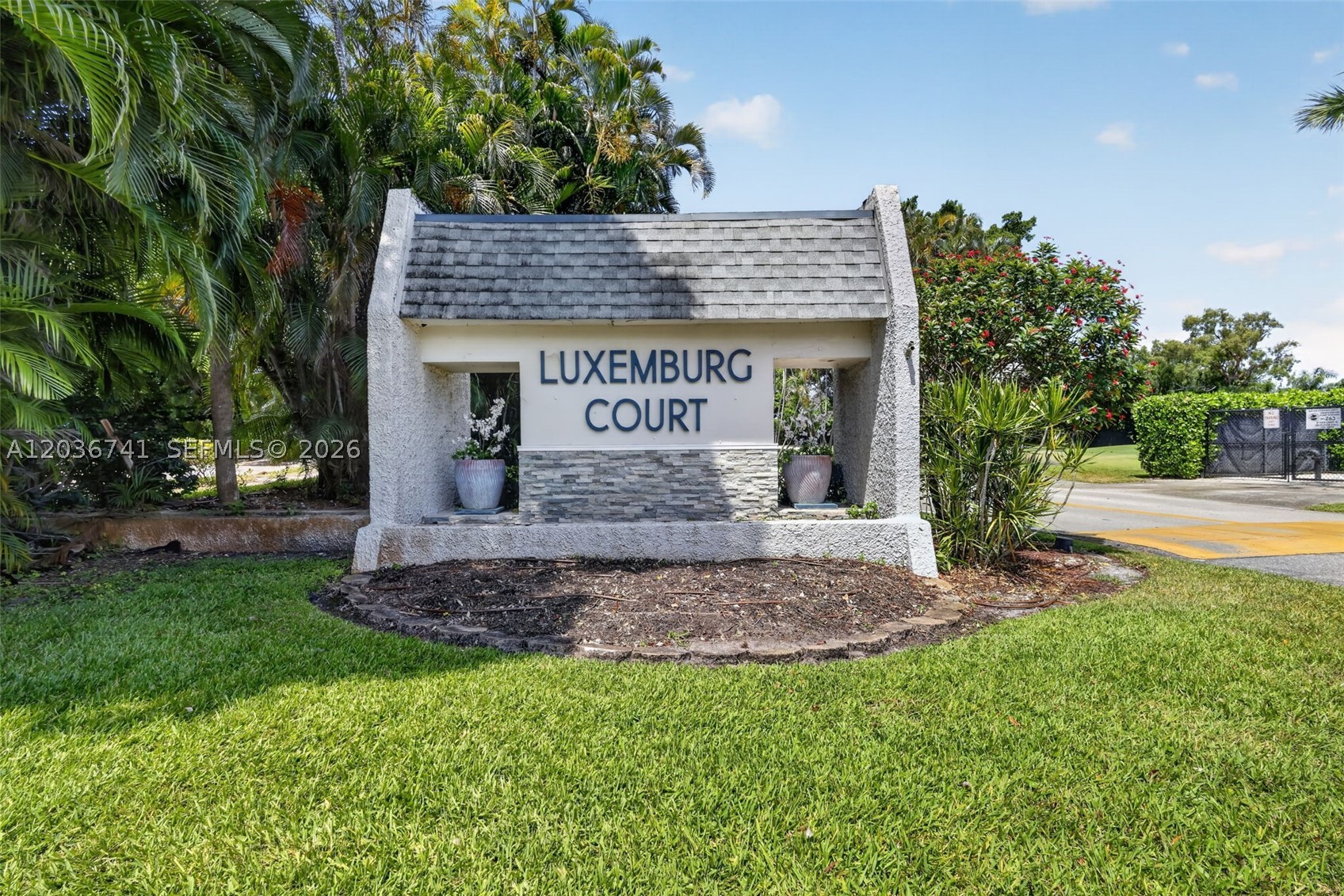 FOUNTAINS OF PALM BEACH C - Residential