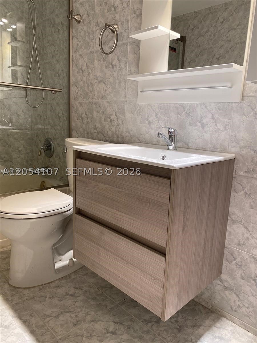 CHELSEA BAYVIEW CONDO - Residential