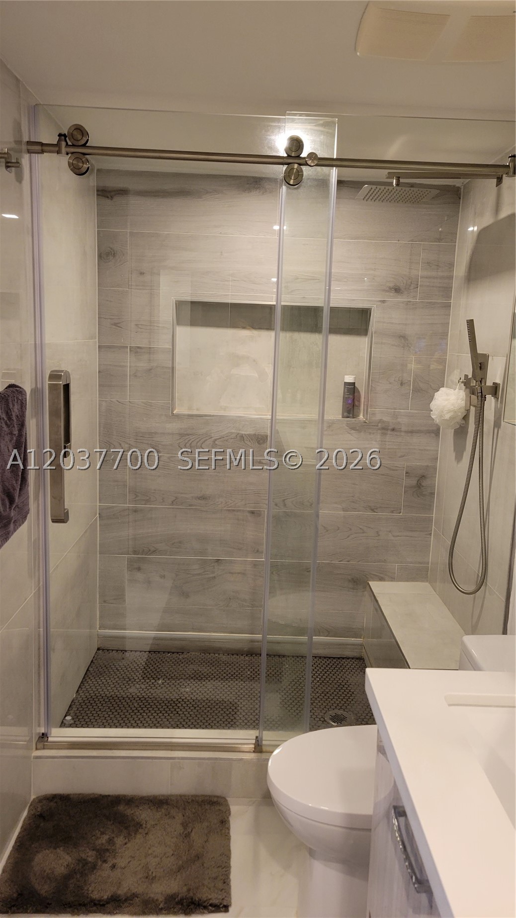 PARC CENTRAL AVENTURA EAS - Residential Lease