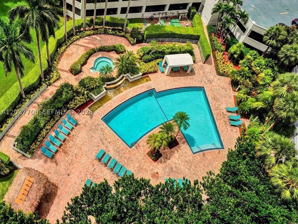 PARC CENTRAL AVENTURA EAS - Residential Lease