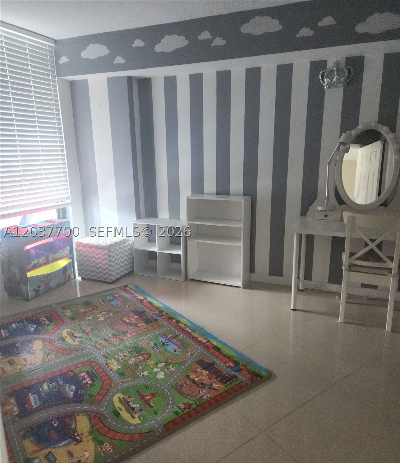 PARC CENTRAL AVENTURA EAS - Residential Lease