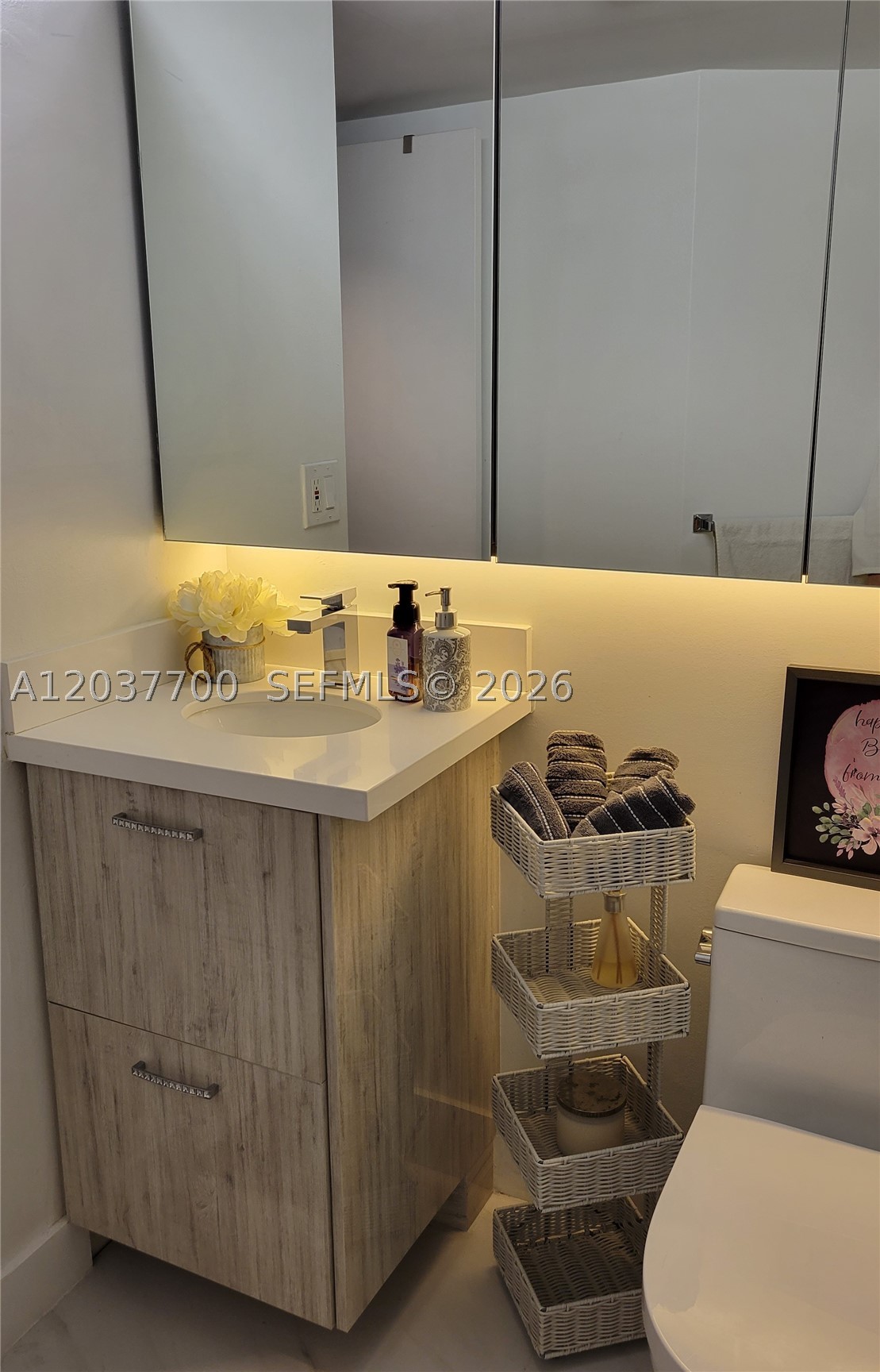 PARC CENTRAL AVENTURA EAS - Residential Lease