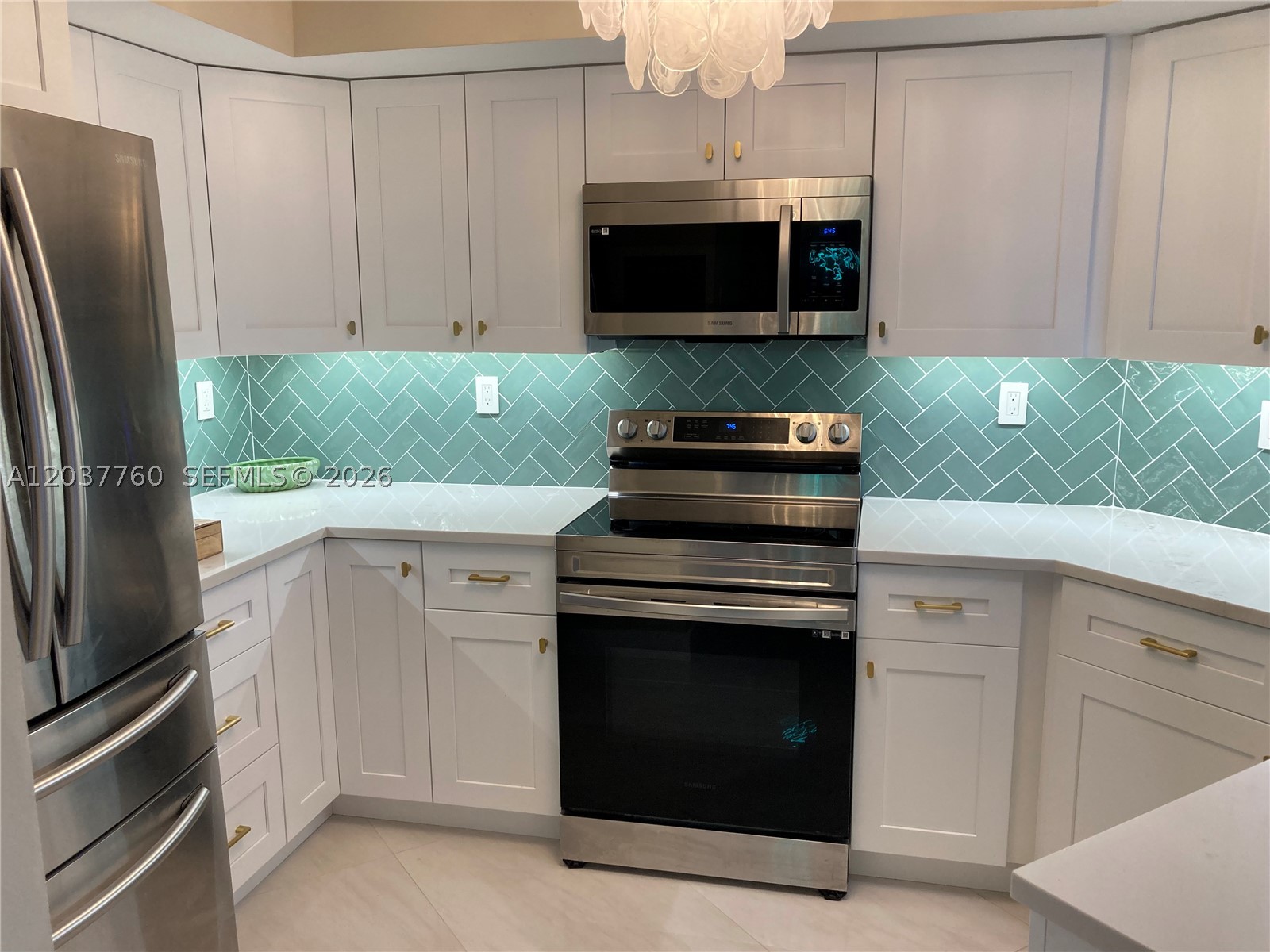 THE STERLING CONDO - Residential