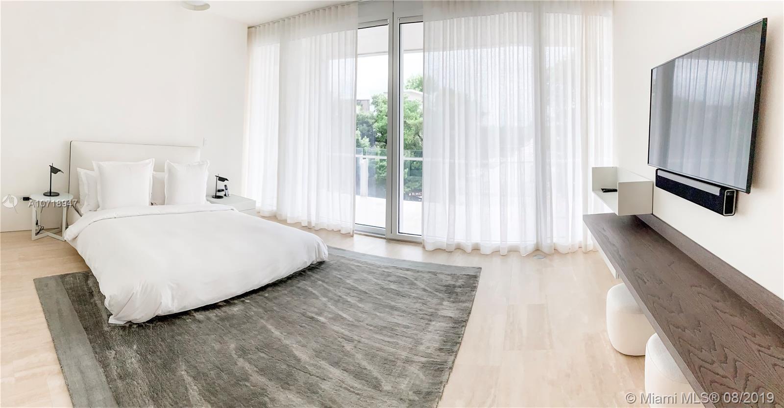 SURF CLUB CONDO - Residential