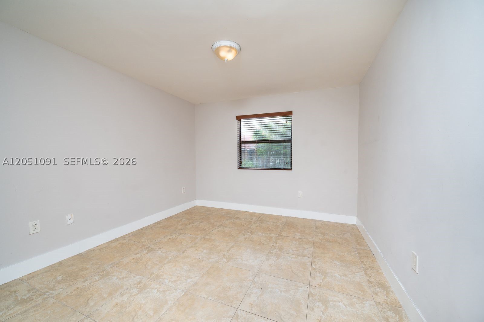BISCAYNE BEACH CLUB CONDO - Residential Lease