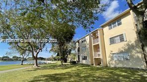 HAMMOCKS TRAILS CONDO - Residential Lease