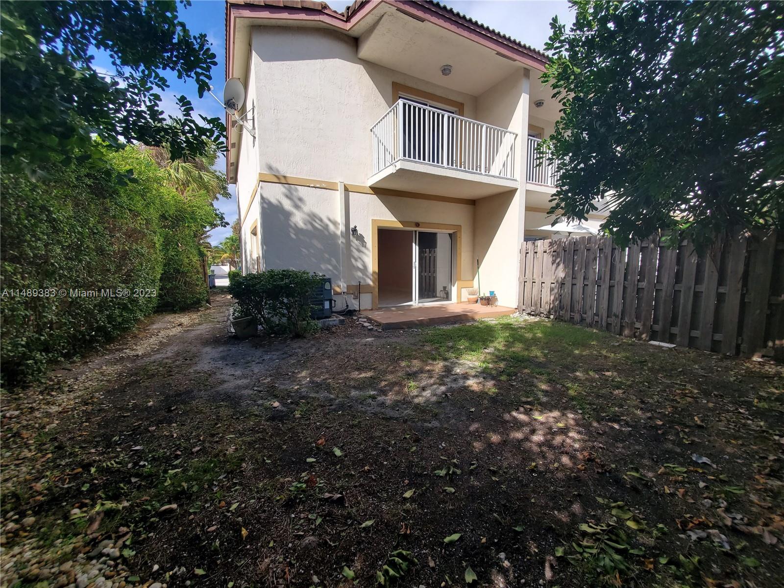 POMPANO BEACH BLOUNT BROS - Residential Lease