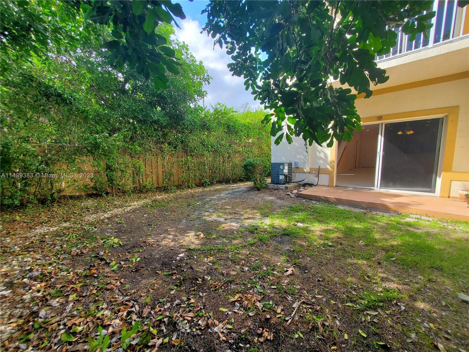 POMPANO BEACH BLOUNT BROS - Residential Lease