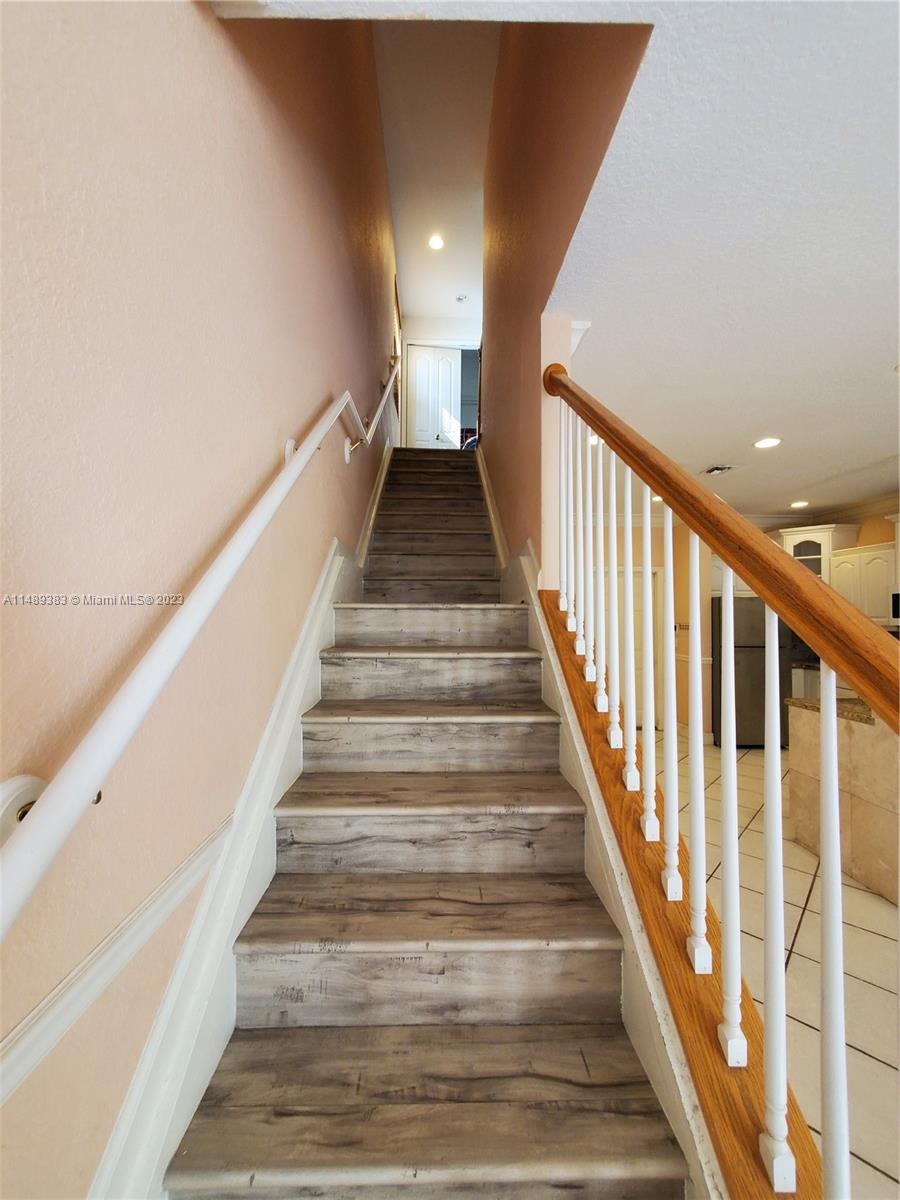 POMPANO BEACH BLOUNT BROS - Residential Lease