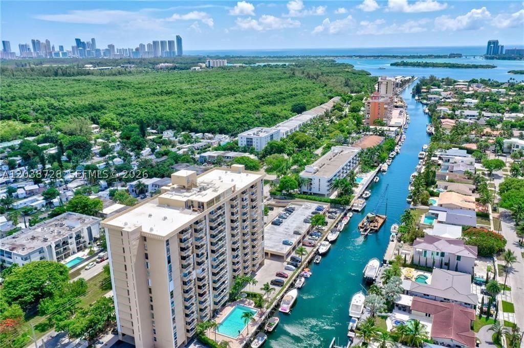 VECINO DEL MAR CONDO - Residential Lease