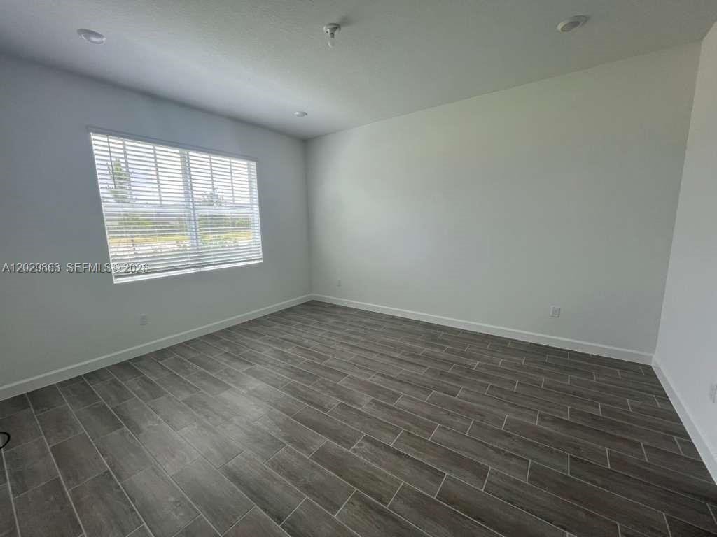 ARDEN PUD POD D NORTHWEST - Residential Lease