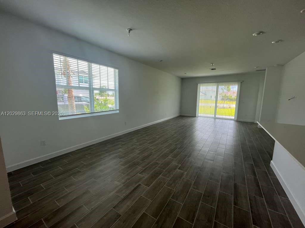 ARDEN PUD POD D NORTHWEST - Residential Lease